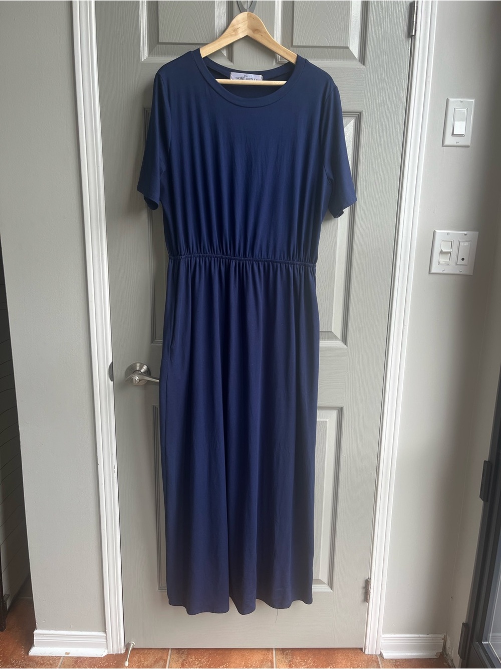 The Skirt Outlet Navy Short-Sleeve Maxi Dress with Elastic Waist